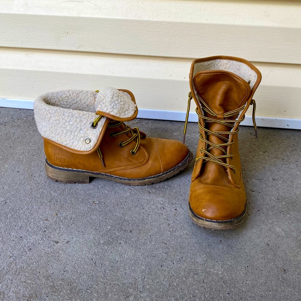 Dirty Laundry Boots Size 7.5 - Picture 6 of 12